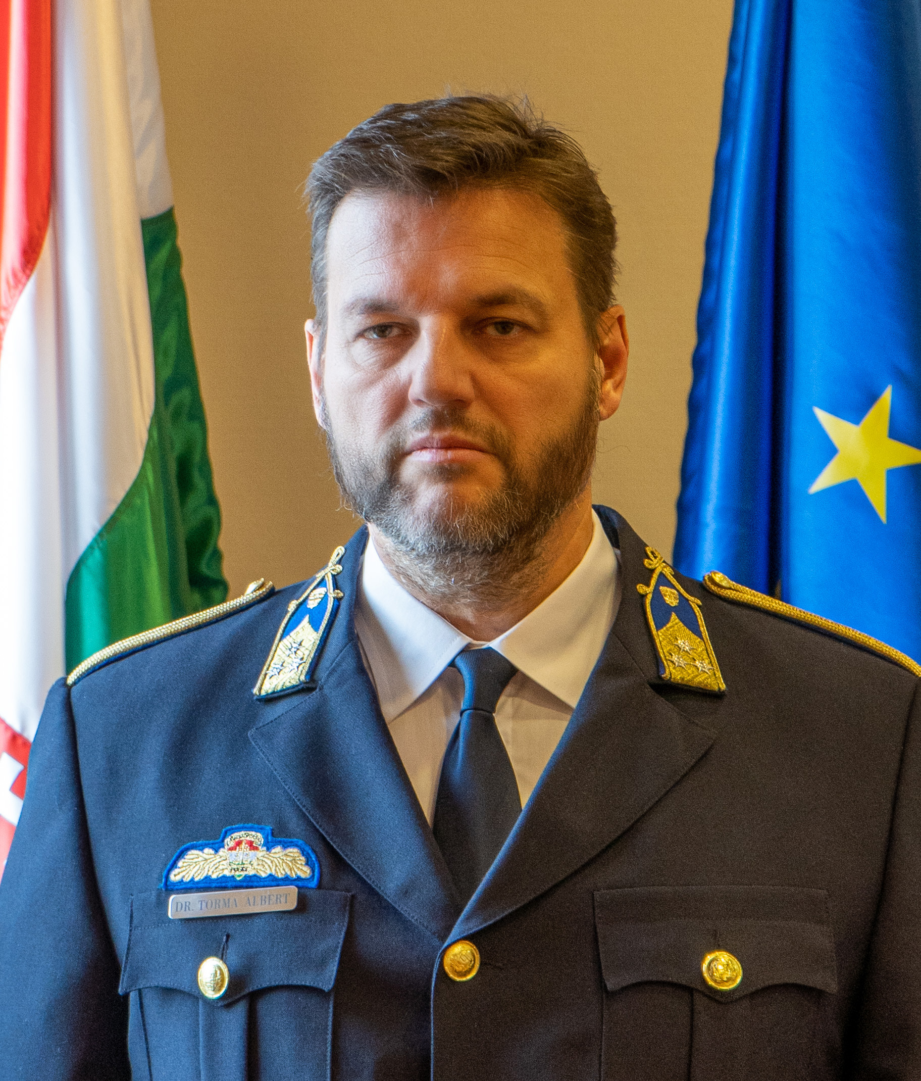 honlapra TA
